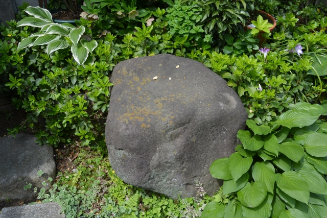 庭石・コンクリートブロックの処分